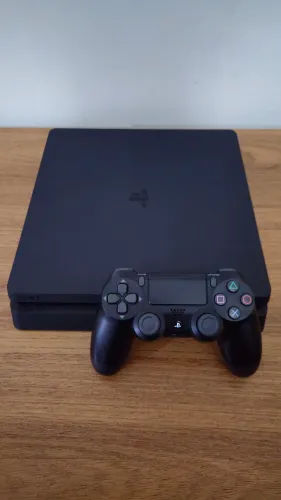 PS4 [Slim] 500GB (Apenas Mídia Digital) + 1 Controle