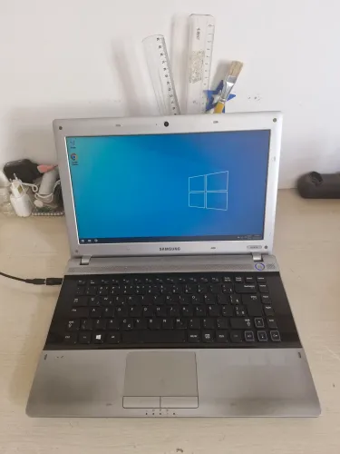 Notebook Samsung i5 6GB de RAM com SSD até 12x no cartão até 12x 