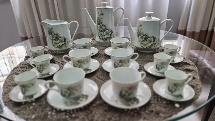 Aparelho de Chá + Café Porcelana Real