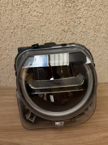 Farol com Renegade 1.3 turbo 2023