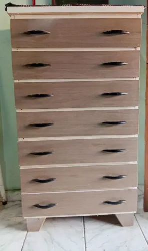Comoda nova