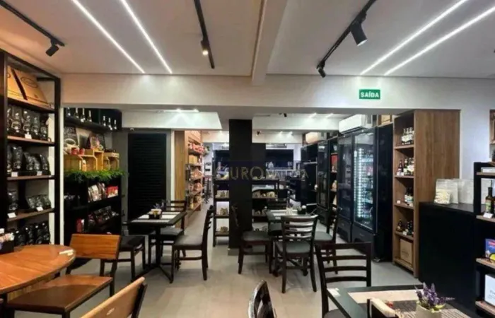 Ponto comercial Para Venda no coração do Tatuapé