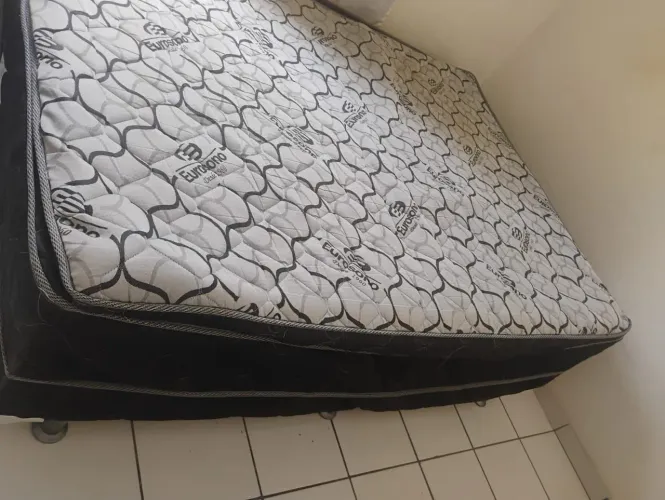 Cama box casal