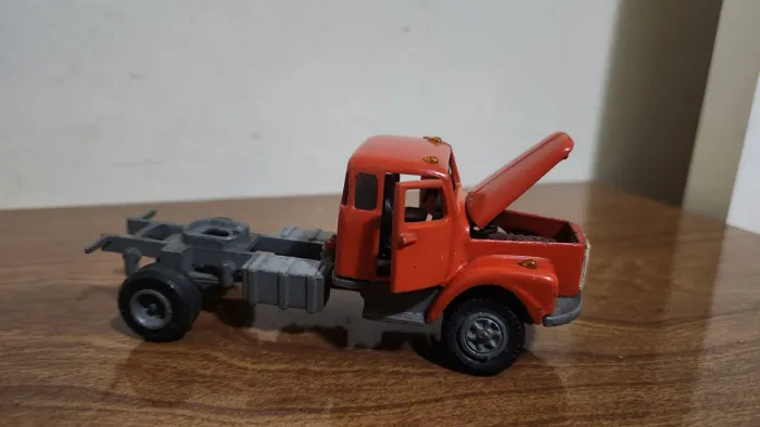 Miniatura Carrinho Scania 111 Jacaré Arpra Anos 80 Escala 1/50