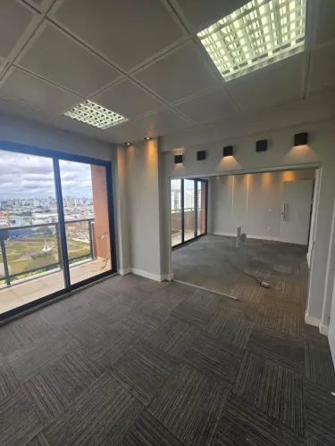 Andar/laje corporativa para aluguel tem 750 metros quadrados com 12 quartos