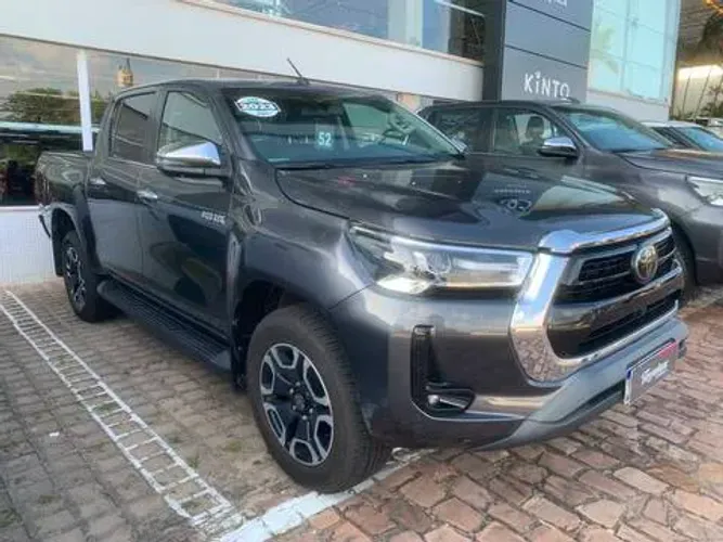 Toyota Hilux CD SRX 4X4 2.8 TDI 16V Diesel Aut. 2023