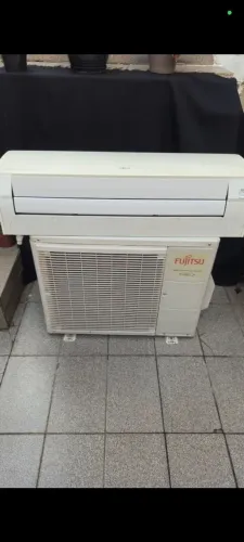 Ar condic. FUJITSU INVERTER 12000BTU/H FRIO