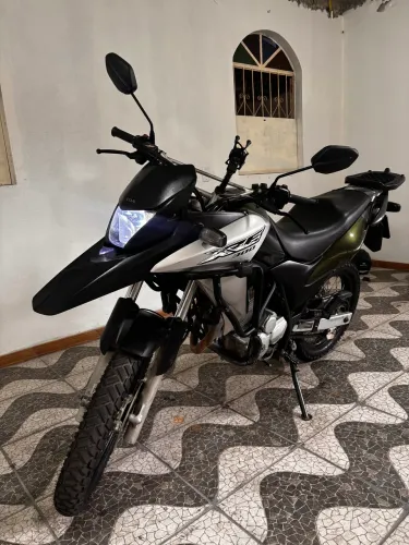 XRE 300 ADVENTURE