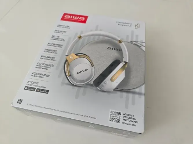 Fone De Ouvido Headphone Neymar Jr. Aiwa AWS-HP-NJ-01-WG. EDIÇÃO L