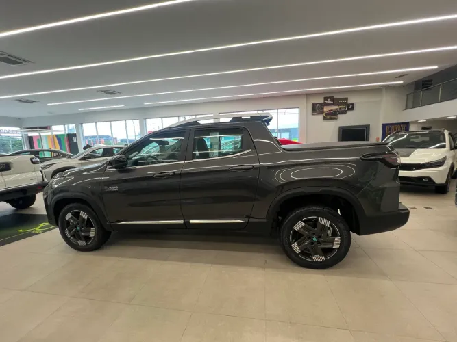 Fiat Toro Volcano 2.2 16V 4X4 TB Diesel Aut. 2027