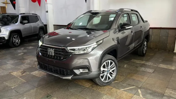 Fiat Strada Volcano 1.3 Flex 8V CD 2027