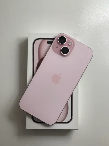 iPhone 15 seminovo