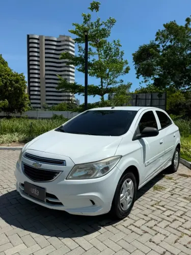 Chevrolet Onix Hatch LT 1.0 8V Flex Power Mec. 4P 2015