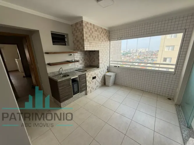 Apartamento à venda no Edifício Perfetto no bairro Olímpico em São Caetano do Sul.