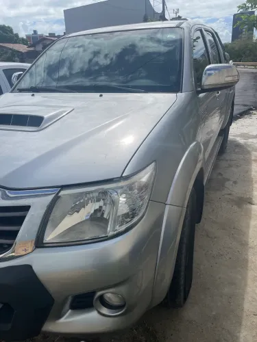 Toyota Hilux CD SRV D4-d 4X4 3.0 TDI Diesel AUT 2015