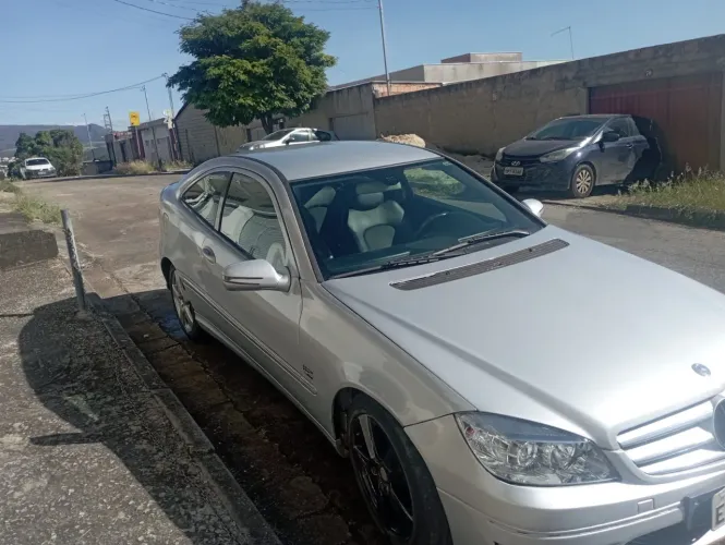 Mercedes-Benz CLC-200 Kompressor 1.8 184cv Aut. 2010