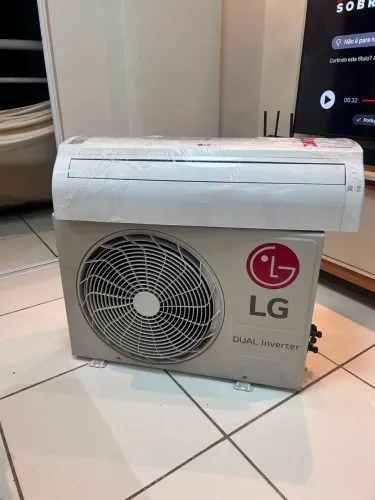 Ar Condicionado LG Dual Inverter 9000BTus