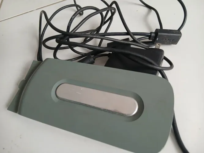 Fonte Kinect Xbox 360 + HD Xbox arcade 20gb