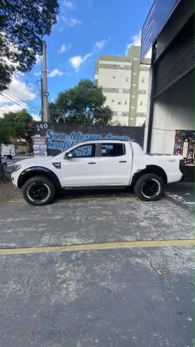 Ford Ranger Limited 3.2 20V 4X4 CD Aut. Dies. 2015