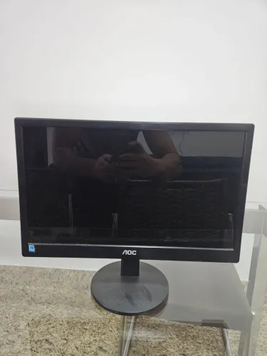 MONITOR AOC 14 POLEGADAS