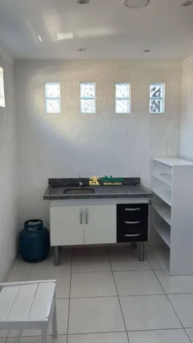 Casa com 1 dormitório para alugar, 32 m² por R$ 1.800,00/mês - Vila Galvão - Guarulhos/SP