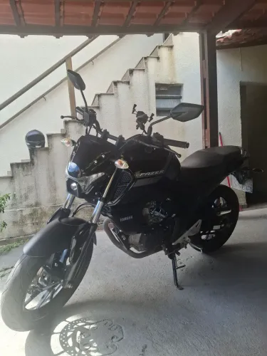 Yamaha FZ15 ABS 2024 Preta | Revisada| Manual e Chave Reserva