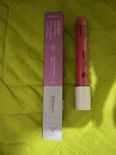 Gloss novinho