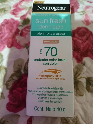 Neutrogena protetor solar c/ ou s/ base