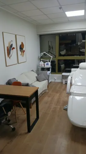 PASSO O PONTO DE CLÍNICA ESTÉTICA 50m2 EM ALPHAVILLE SP