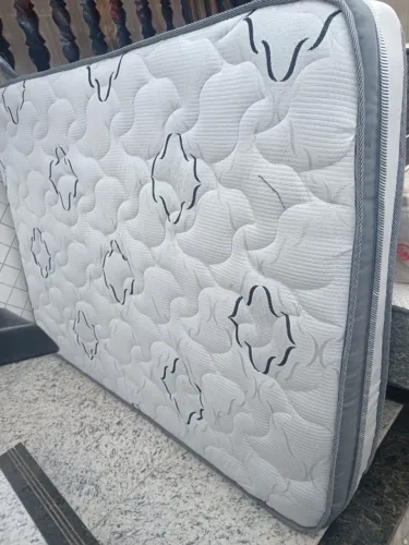 Colchão casal ortobom sem uso, luxo Aceito cartão e entrego!