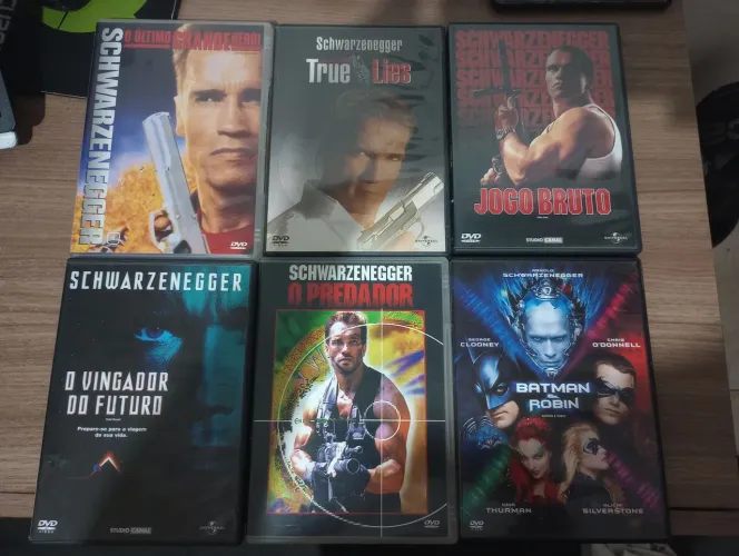 20 Filmes - Coleção Arnold Schwarzenegger 