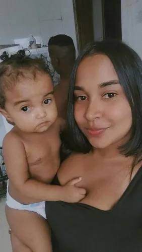 Cuidadora de Criança 