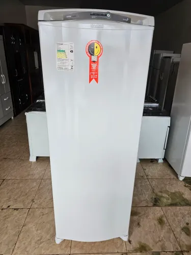 Geladeira frost free usada funcionando tudo normal