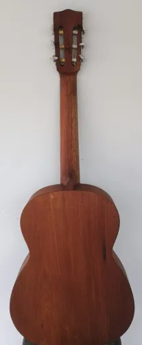 Violão tagima