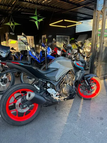 Mt03 abs impecável