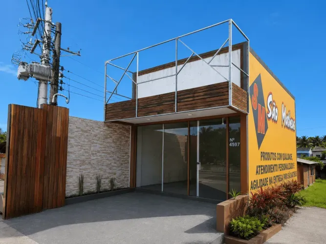 Loja Independente Na Av. Saquarema  50m²  ID: 2443/*