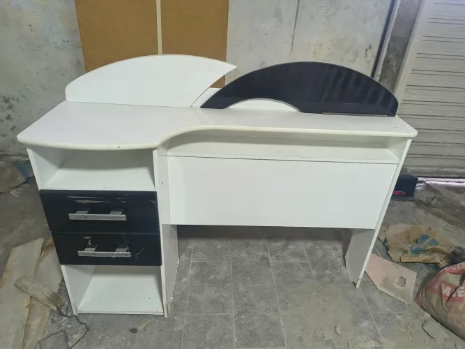 Cabiceira de cama de solteiro 
