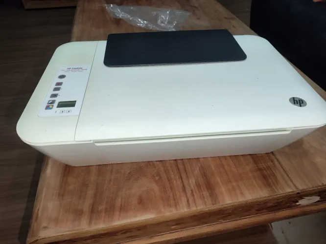 Impressora e scanner HP Deskjet 2546 completa