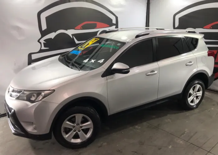 Toyota RAV4 2.0 4X4 16V Aut. 2014