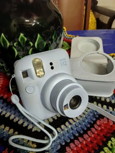 Câmera instax mini 12 azul