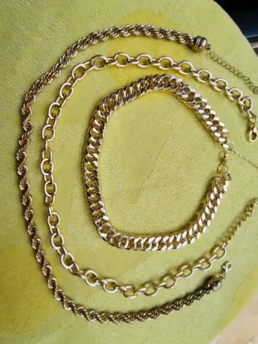 Colares corrente dourado 