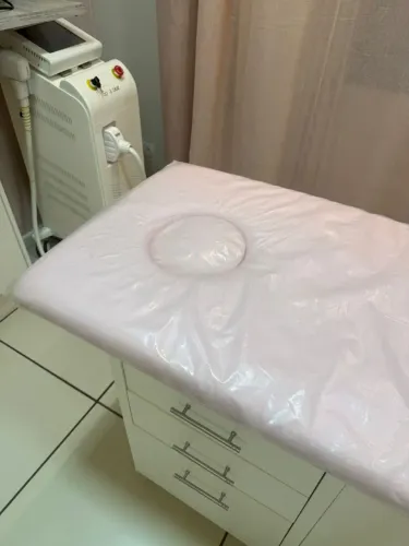 Maca profissional para estética com gavetas