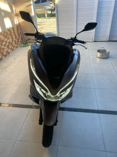 VENDO MOTO PCX 2019 - ÚNICO DONO