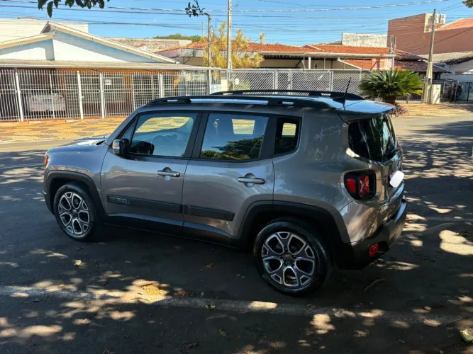 Jeep Renegade Longitude 1.8 4X2 Flex 16V Aut. 2018