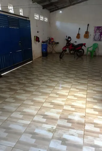 Vendo uma casa no bairro nacional 