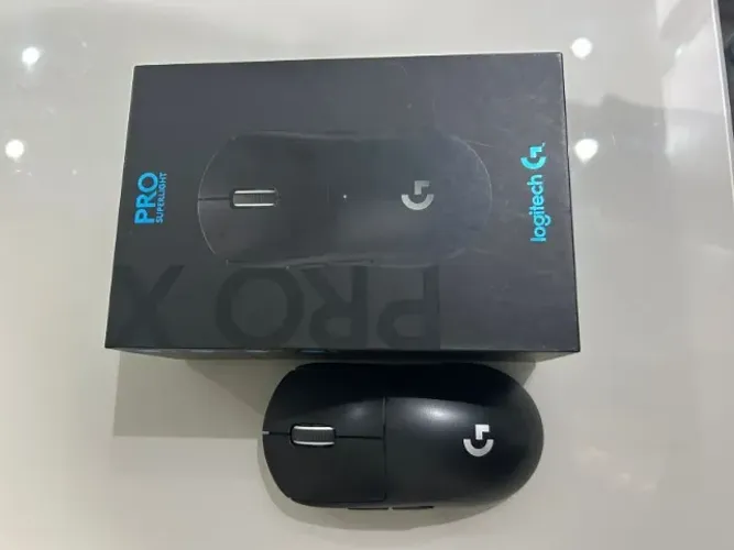 Logitech G Pro X Superlight Seminovo
