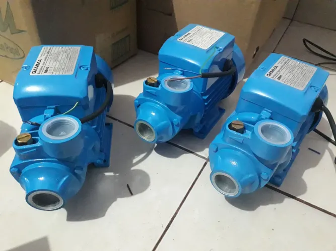 Bomba de água periférica 110V ou 220V 0,5cv<br>
