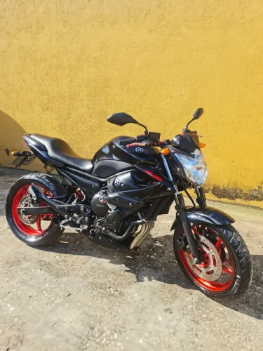 Xj6 2012
