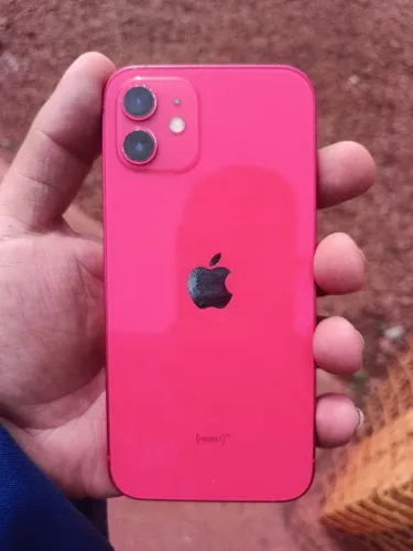 iPhone 12 64 GB boas condições de uso 