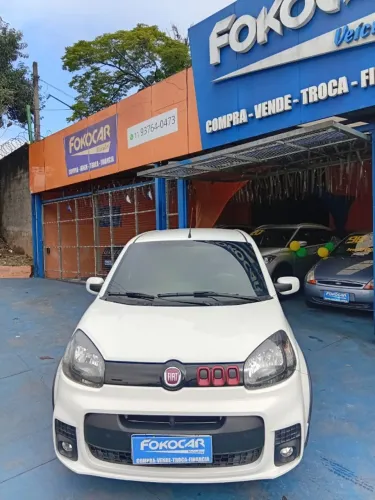 Fiat Uno Sporting 1.4 EVO Fire Flex 8V 4P 2016